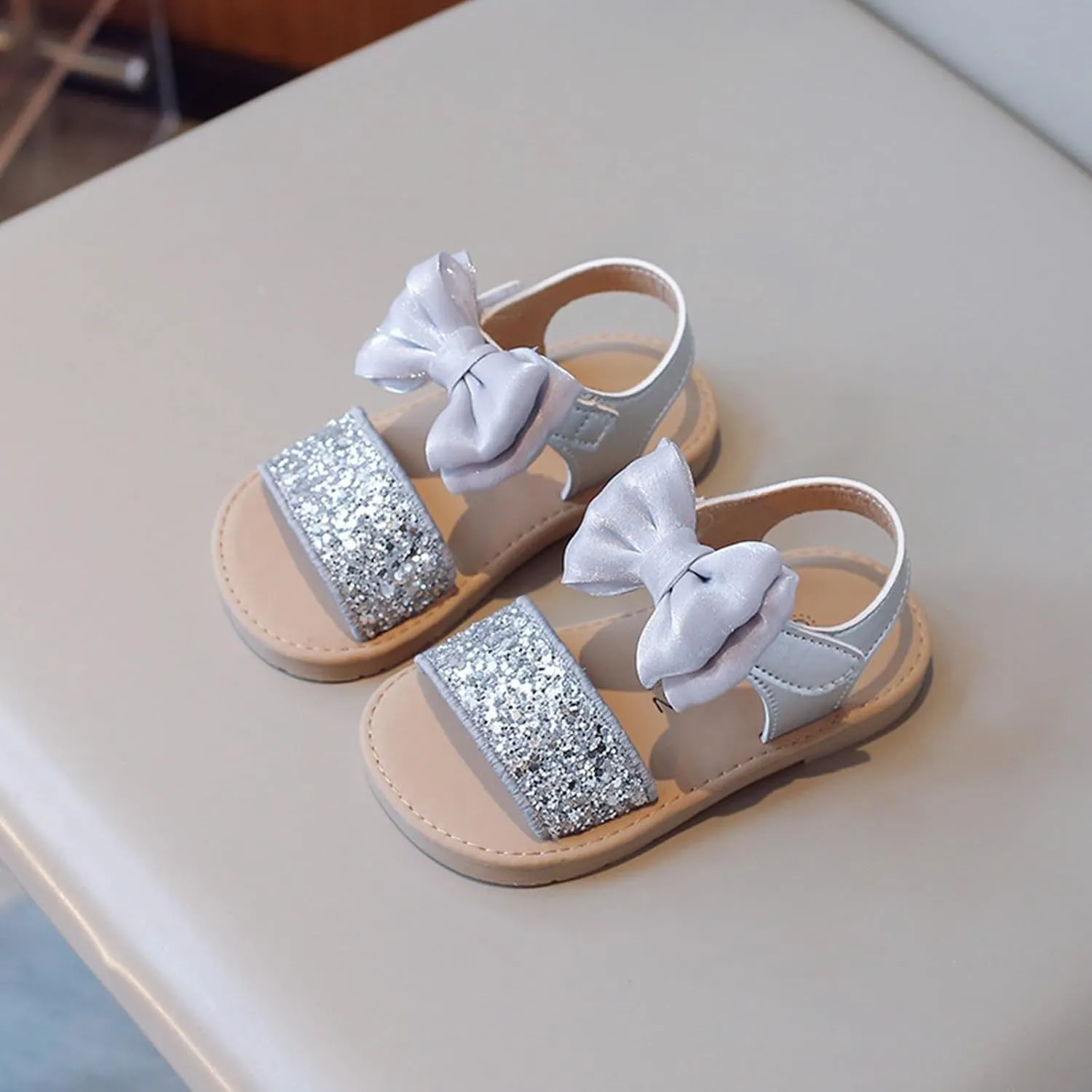 Girls Sandals Summer New Korean Edition Solid Color Open Toed Beach Shoes Girls Sandals Little Girl Sandles